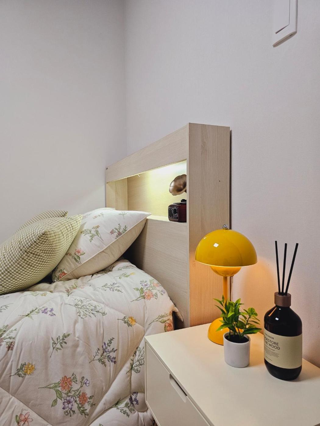 Near Jamsil Coex Lotteworld - Full Option Lovely House Seul